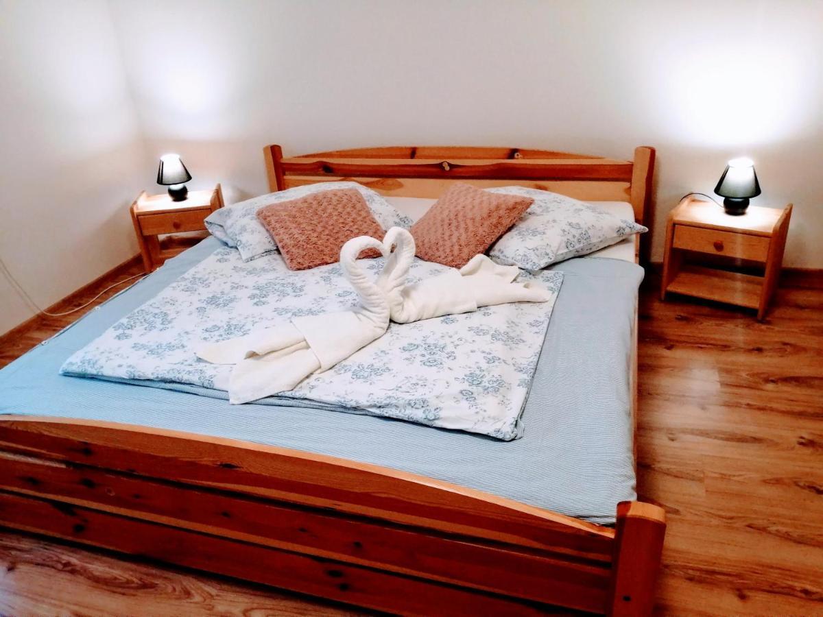 Apartman Paula -Dovolenka Pri Aquaparku Liptovský Mikuláš Eksteriør bilde